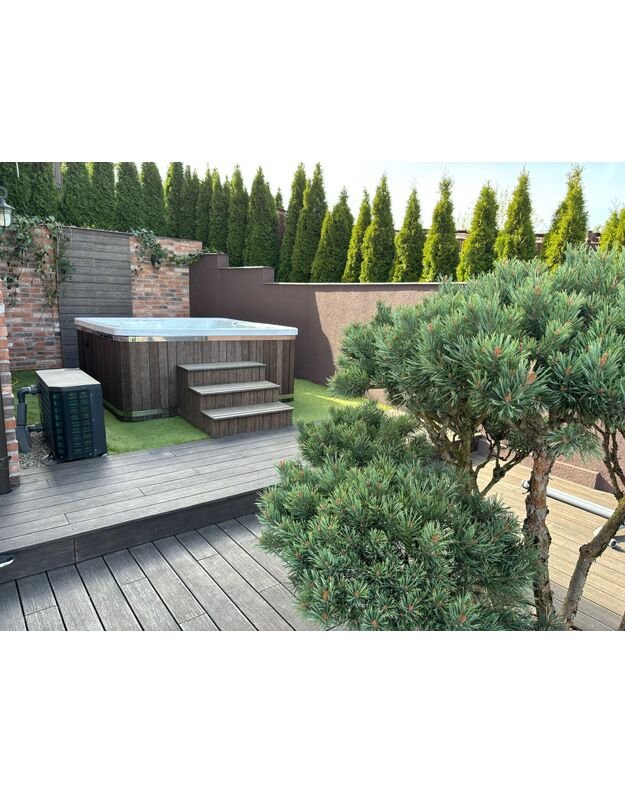 Whirlpools mit Acryleinsatz 2.20 x 2.20m - 6 plätze 1