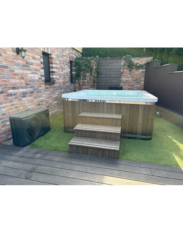 Whirlpools mit Acryleinsatz 2.20 x 2.20m - 6 plätze 10